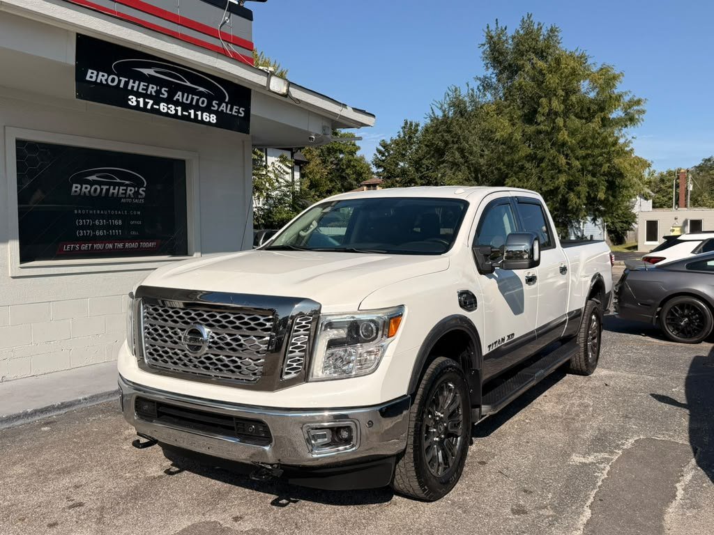Used 2019 Nissan Titan Platinum Reserve w/ Platinum Utility Package AWD/4WD image 4