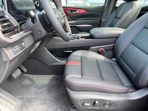 New 2026 Chevrolet Traverse RS FWD image 16