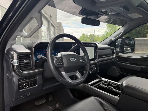 Used 2023 Ford F350 Lariat w/ Lariat Ultimate Package AWD/4WD image 24
