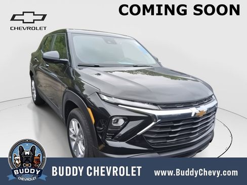 Used 2026 Chevrolet TrailBlazer LS w/ LS Convenience Package FWD image 1