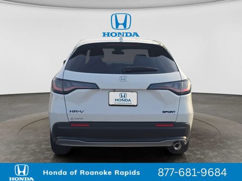 New 2026 Honda HR-V Sport image 4