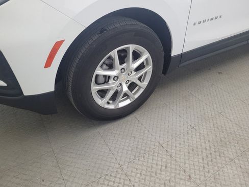 Used 2023 Chevrolet Equinox LS FWD image 31