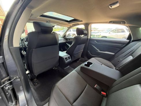 Used 2020 Honda Accord EX image 16