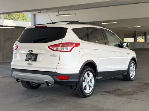 Used 2014 Ford Escape SE w/ Equipment Group 201A FWD image 5