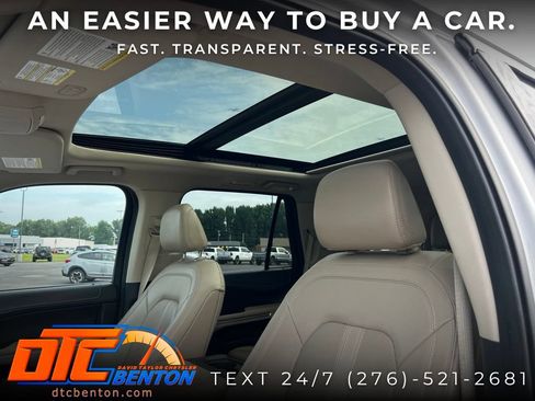 Used 2023 Ford Expedition Limited AWD/4WD image 10