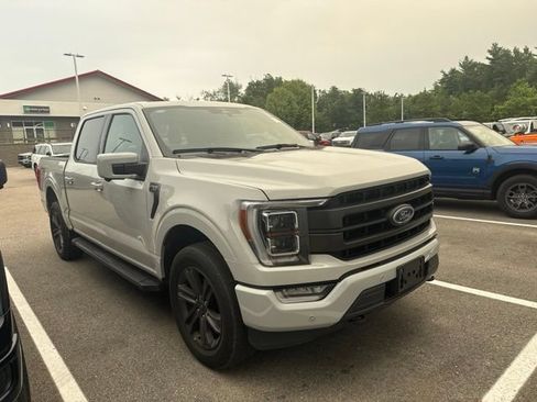 Used 2023 Ford F150 Lariat w/ Equipment Group 502A High AWD/4WD image 3
