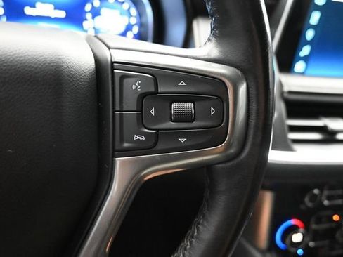 Used 2022 Chevrolet Tahoe Premier AWD/4WD image 11