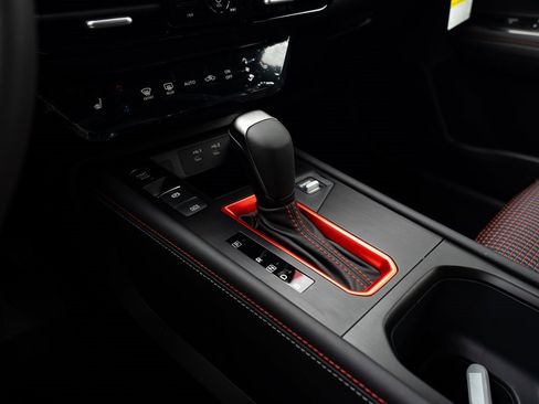 New 2026 Nissan Kicks SR w/ Cold Weather Package image 17