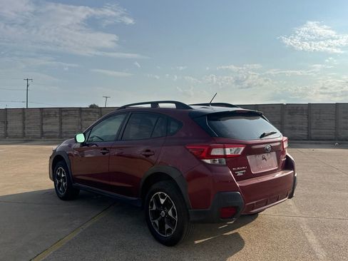 Used 2018 Subaru Crosstrek 2.0i AWD/4WD image 16
