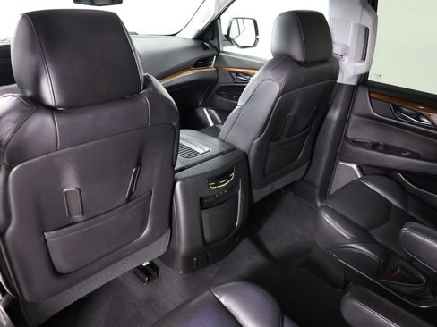 Used 2020 Cadillac Escalade Luxury AWD/4WD image 58