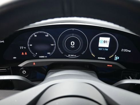 Certified 2021 Porsche Taycan image 19