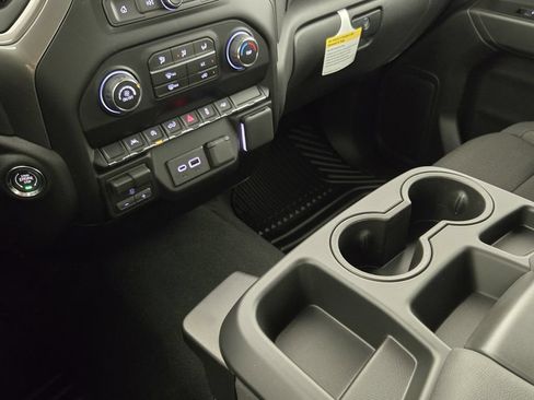 New 2026 Chevrolet Silverado 1500 Custom w/ LPO, Dark Essentials Package RWD image 20