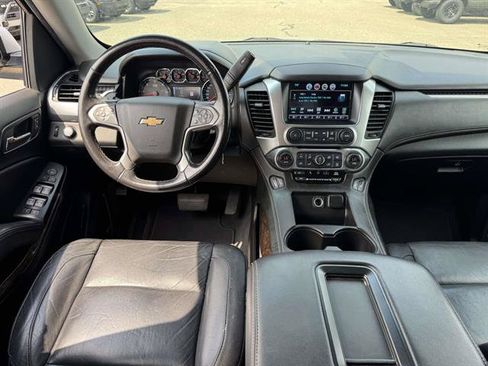 Used 2019 Chevrolet Tahoe LT AWD/4WD image 32