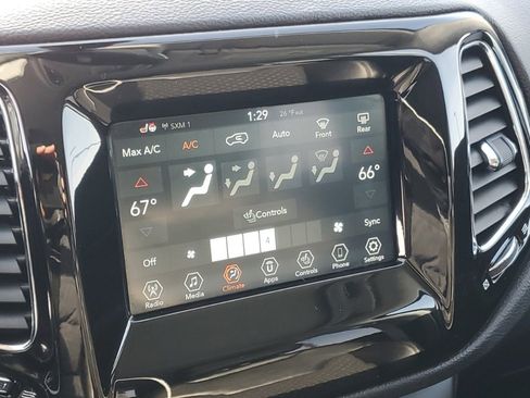 Used 2020 Jeep Compass Latitude image 20