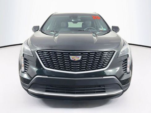 Used 2020 Cadillac XT4 Premium Luxury w/ Cold Weather Package AWD/4WD image 6