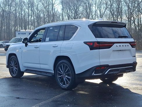 New 2025 Lexus LX 700h F Sport image 3