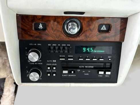 Used 1987 Rolls-Royce Silver Spur image 13