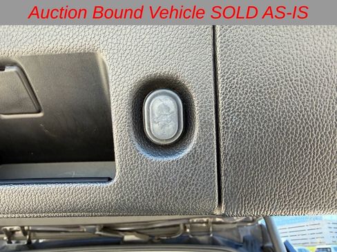 Used 2018 GMC Yukon Denali w/ Denali Ultimate Package image 28