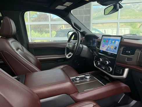 Used 2024 Ford Expedition Limited AWD/4WD image 53