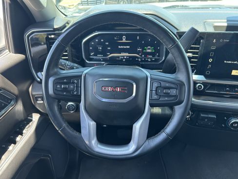 Certified 2025 GMC Sierra 1500 SLT RWD image 20