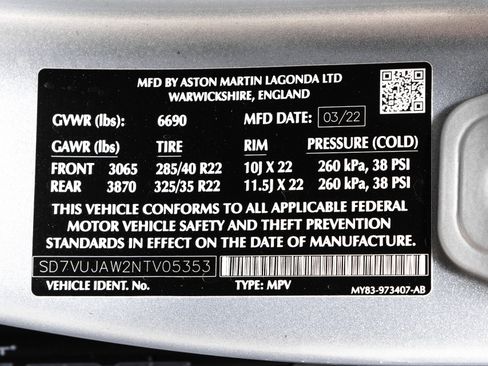 Used 2022 Aston Martin DBX image 20