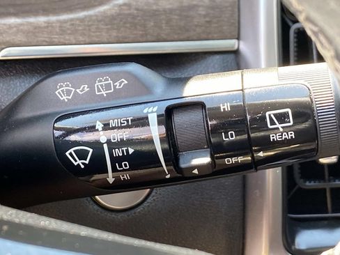 Used 2023 Kia Sorento X-Line EX AWD/4WD image 23
