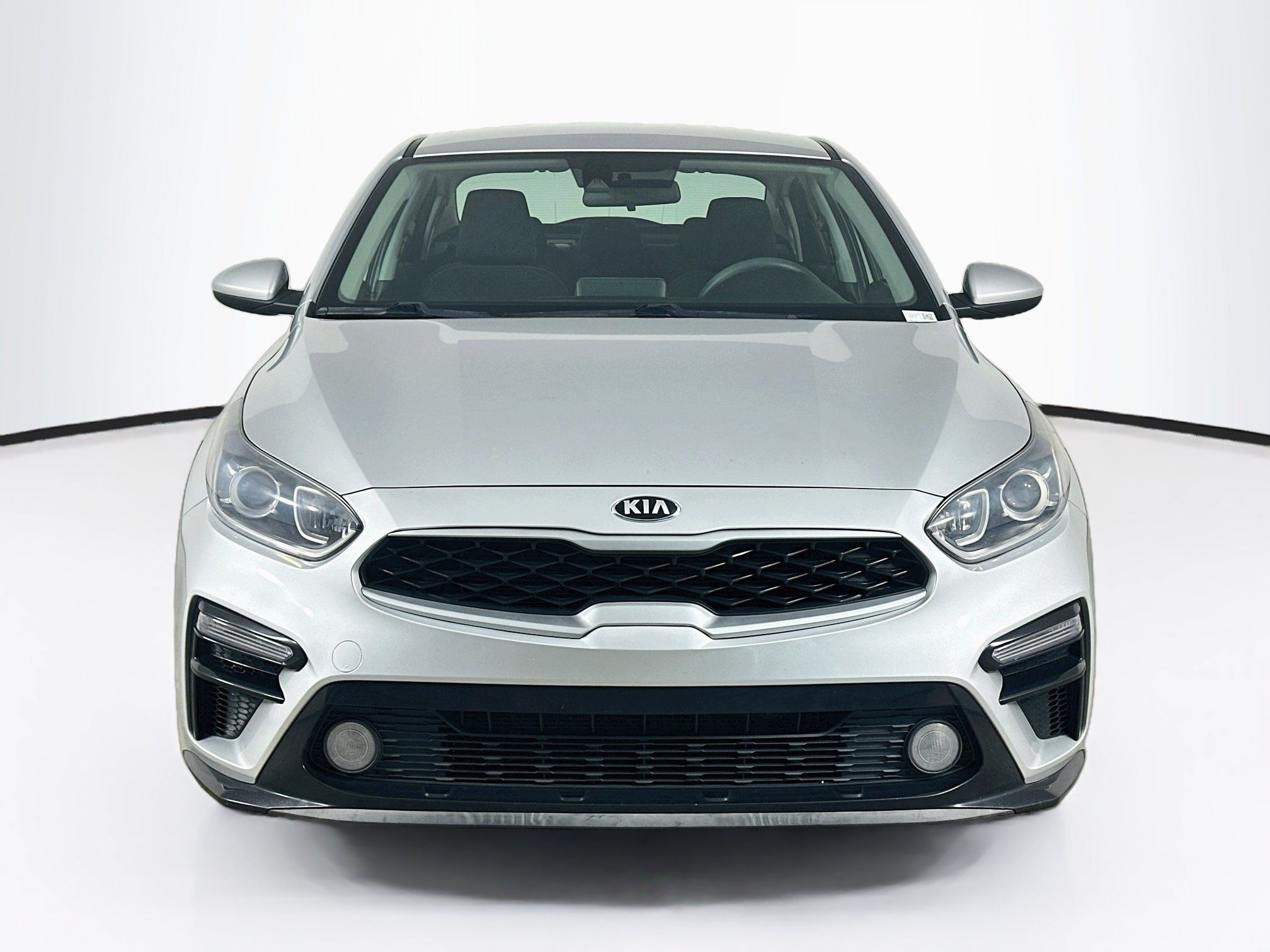 Used 2020 Kia Forte LXS FWD image 2