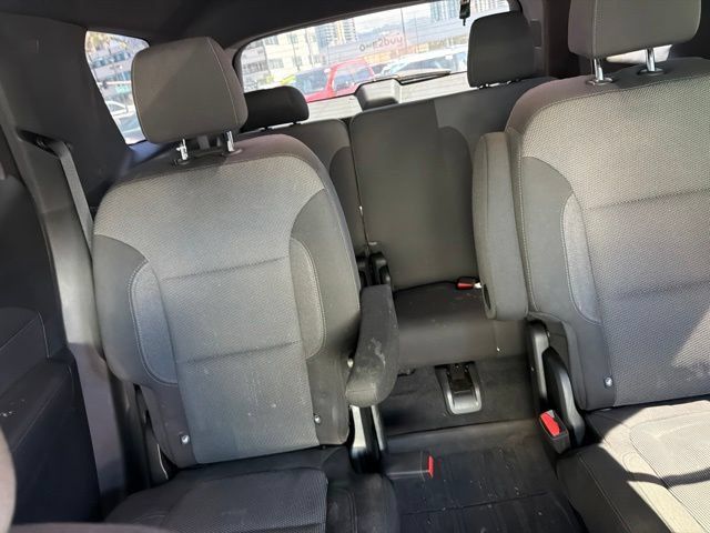 Used 2023 Chevrolet Traverse LT w/ Midnight/Sport Edition FWD image 14