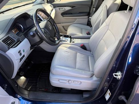Used 2017 Honda Pilot Elite image 14