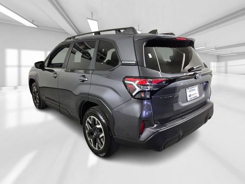 New 2026 Subaru Forester Premium AWD/4WD image 4