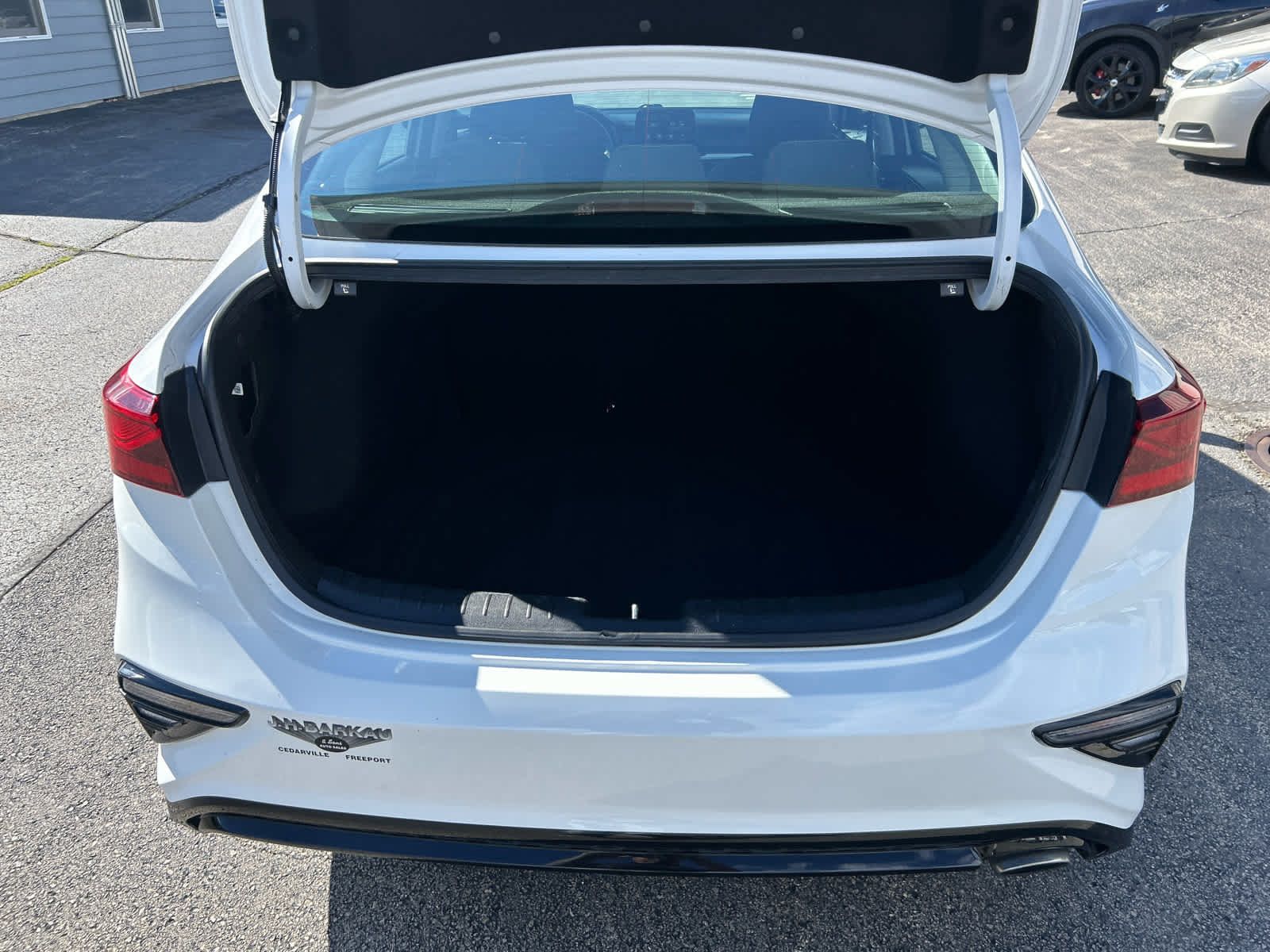 Used 2020 Kia Forte LXS FWD image 23