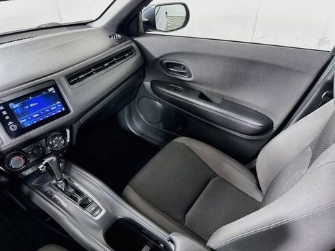 Used 2022 Honda HR-V Sport image 27