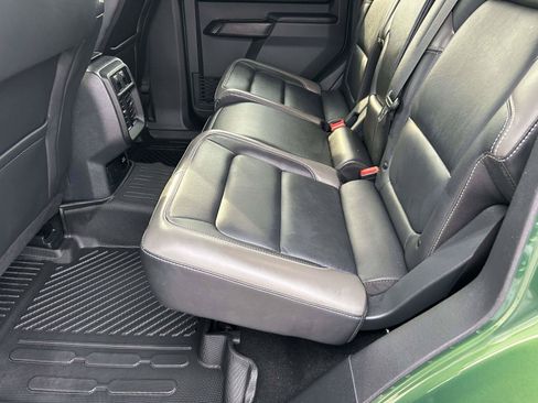 Used 2025 Ford Bronco Outer Banks AWD/4WD image 15