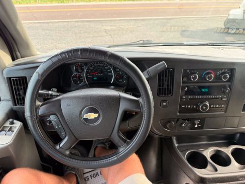 Used 2014 Chevrolet Express 3500 LT w/ LT Preferred Equipment Group RWD image 15