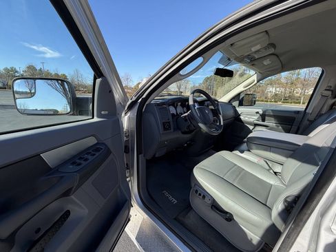 Used 2008 Dodge Ram 3500 Truck SLT w/ Popular Equipment Group image 12