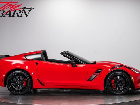 Used 2019 Chevrolet Corvette Grand Sport RWD image 6