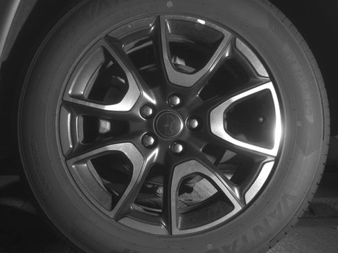 Used 2025 Jeep Compass Trailhawk image 14