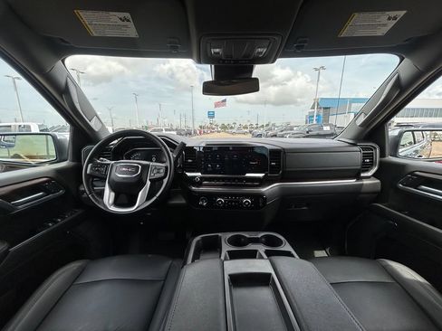 Used 2024 GMC Sierra 1500 SLT RWD image 17
