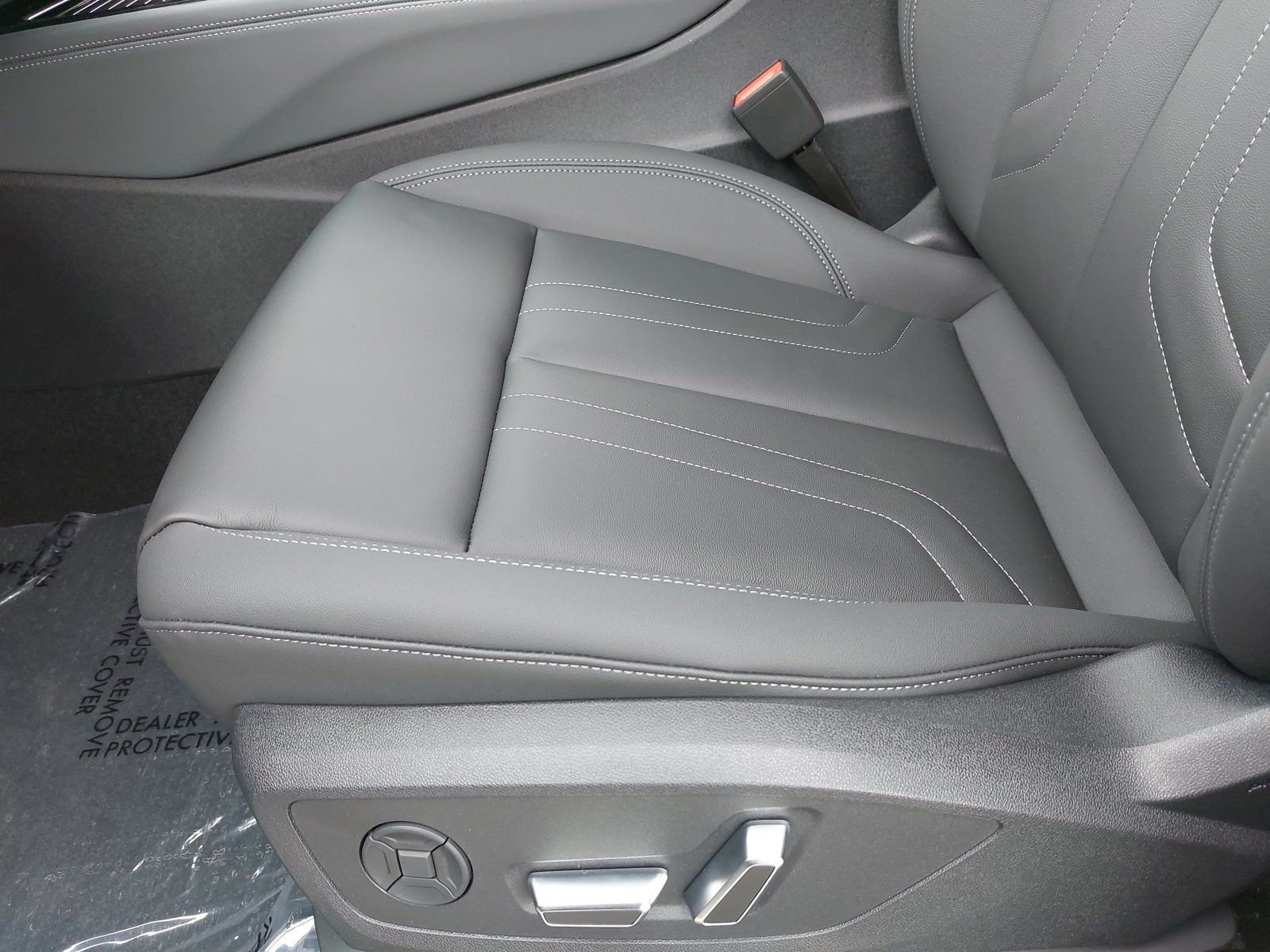 New 2026 Audi Q3 quattro 2.0T AWD/4WD image 32