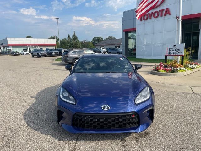Used 2026 Toyota GR86 Premium w/ GR Wheel Package (TMS RWD image 3