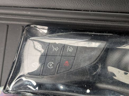 Used 2024 Chevrolet Tahoe LT image 38