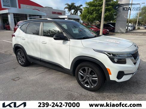 Used 2021 Kia Seltos S image 5