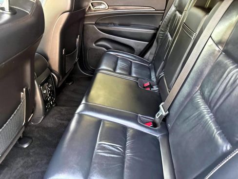 Used 2015 Jeep Grand Cherokee Limited AWD/4WD image 8