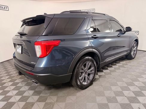 Used 2023 Ford Explorer XLT w/ Equipment Group 202A AWD/4WD image 6