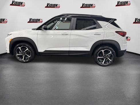 Used 2023 Chevrolet TrailBlazer RS w/ Sun and Liftgate Package AWD/4WD image 8