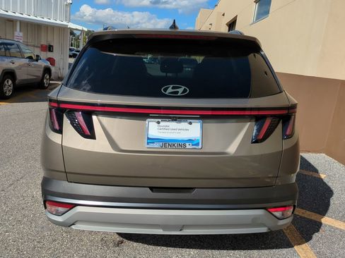 Certified 2025 Hyundai Tucson SEL image 5
