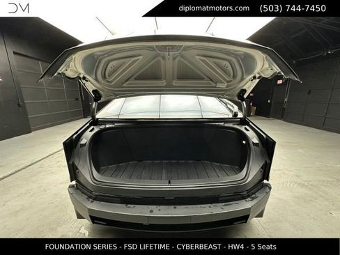 Used 2024 Tesla Cybertruck Cyberbeast AWD/4WD image 43