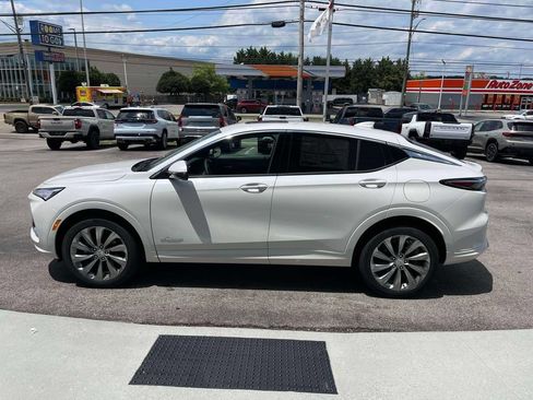 New 2026 Buick Envista Avenir FWD image 6