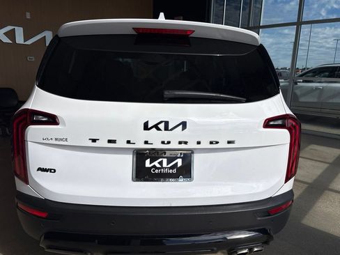Certified 2022 Kia Telluride SX w/ SX Prestige Package AWD/4WD image 11