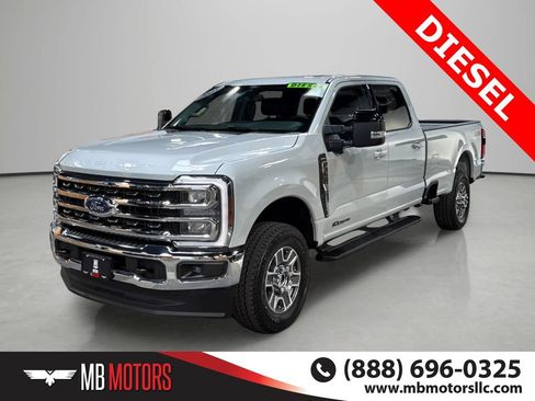Used 2025 Ford F350 Lariat w/ Camper Package AWD/4WD image 1